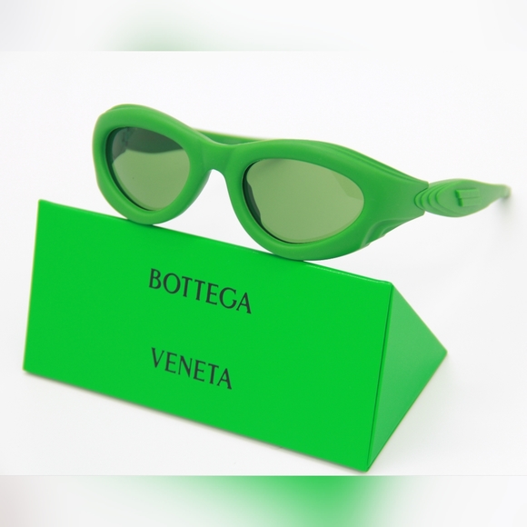 NEW BV1162S 002 BOTTEGA VENETA GREEN UNISEX SUNGLASSES BOTTEGA VENETA - Picture 1 of 13